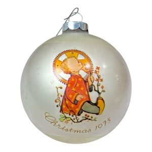 Vintage 3" Schmid Brothers Inc 1975 Christmas Child Glass Ball Ornament USA